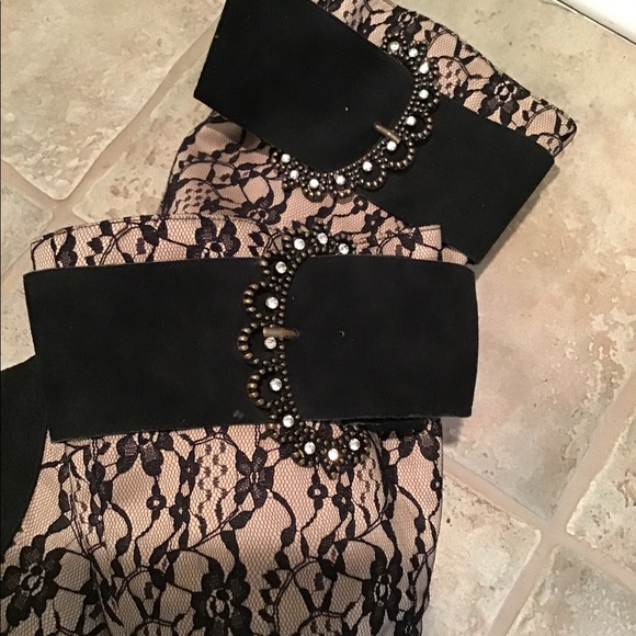 Hale Bob Lace and Suede Stacked Heel Boots 8M - Picture 5 of 9